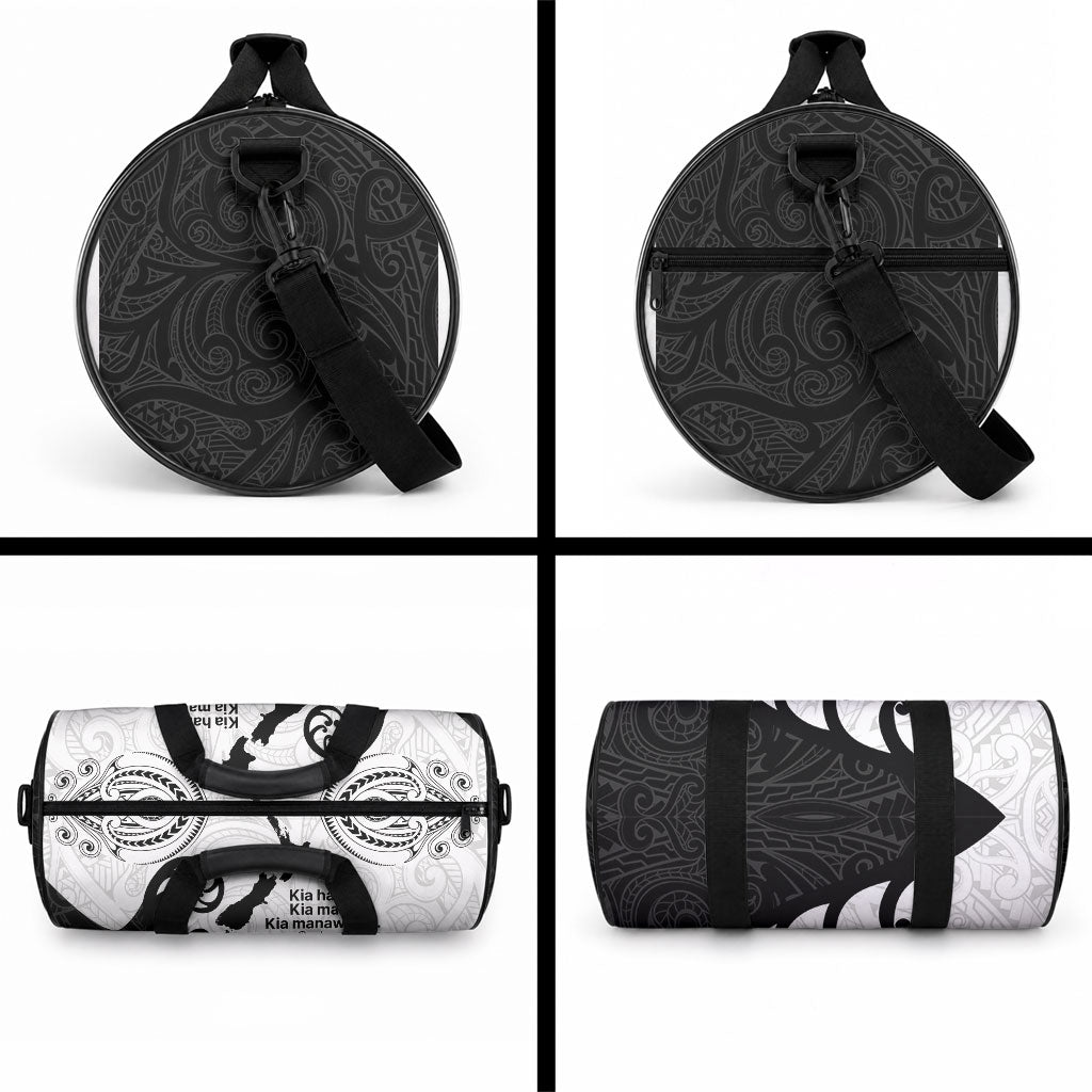 Kia Haka Maori language Duffle Bag Te Reo Maori Inspired Art LT9 - Polynesian Pride