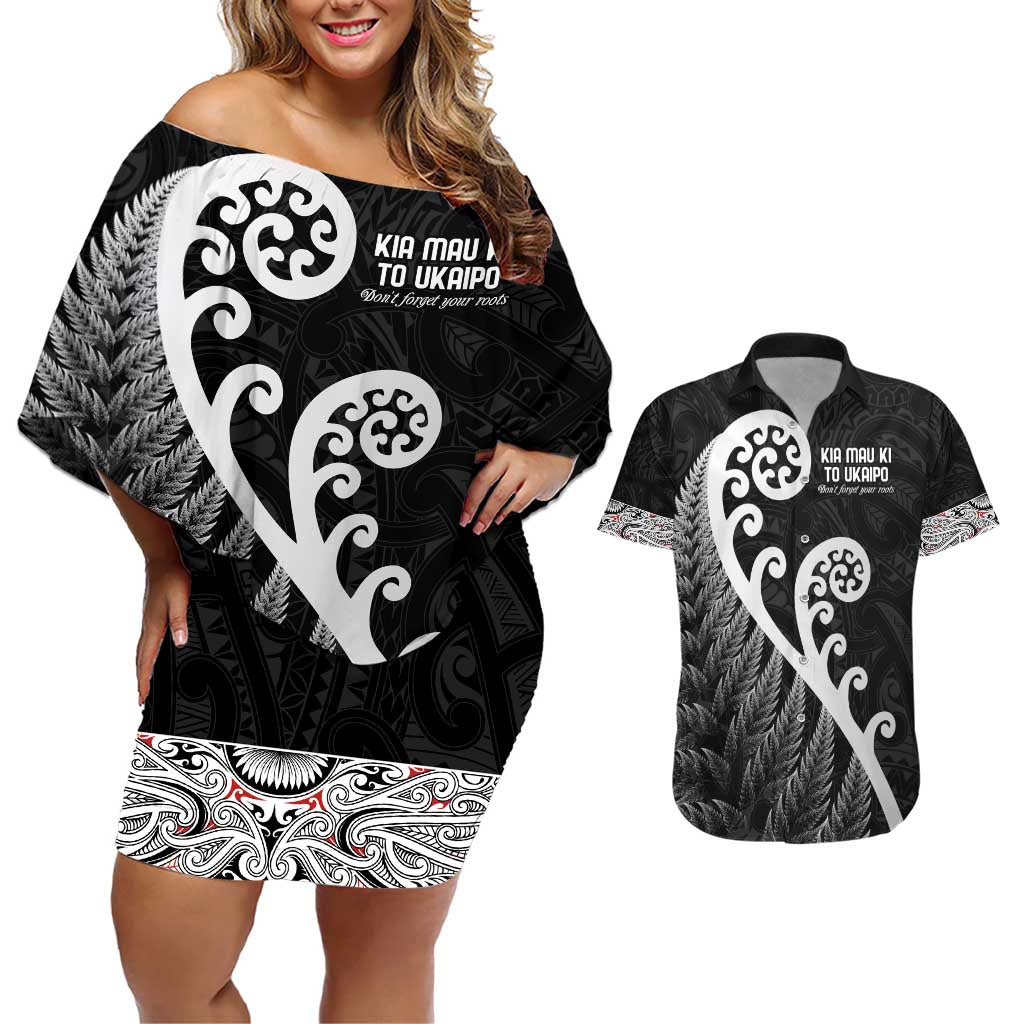 Kia Mau Ki To Ukaipo Couples Matching Off Shoulder Short Dress and Hawaiian Shirt Te Reo Maori Koru Fern Art LT9 Black - Polynesian Pride