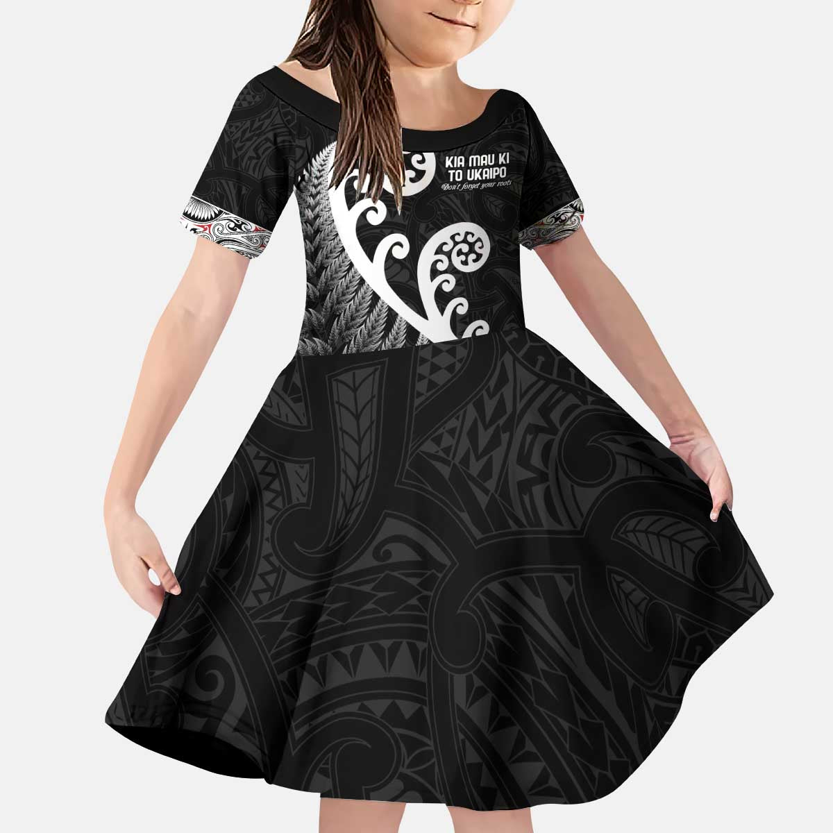 Kia Mau Ki To Ukaipo Kid Short Sleeve Dress Te Reo Maori Koru Fern Art LT9 KID Black - Polynesian Pride
