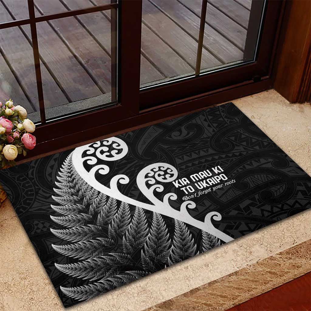 Kia Mau Ki To Ukaipo Rubber Doormat Te Reo Maori Koru Fern Art LT9 - Polynesian Pride