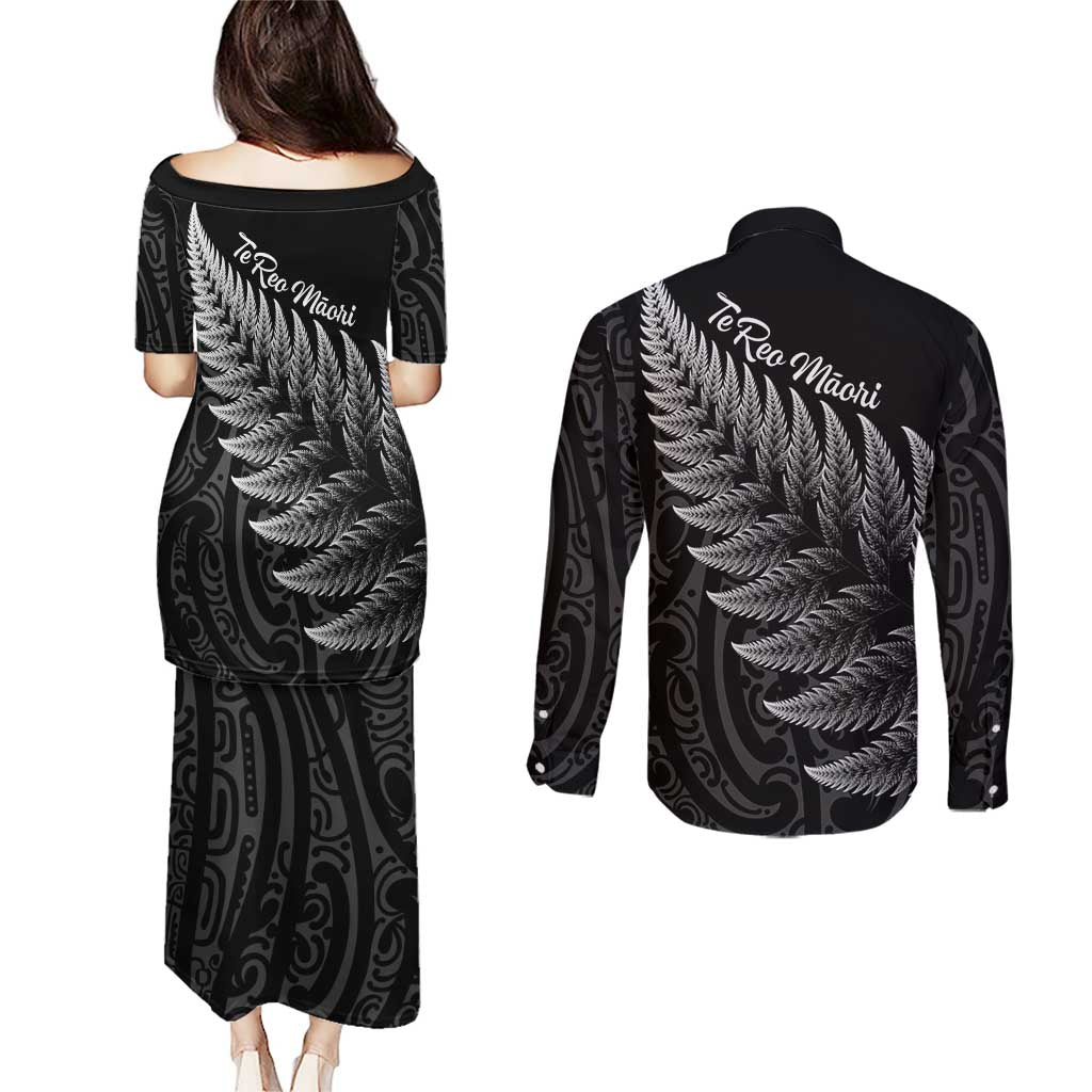 New Zealand Te Reo Mori Couples Matching Puletasi and Long Sleeve Button Shirt Simple Black Fern LT9 - Polynesian Pride