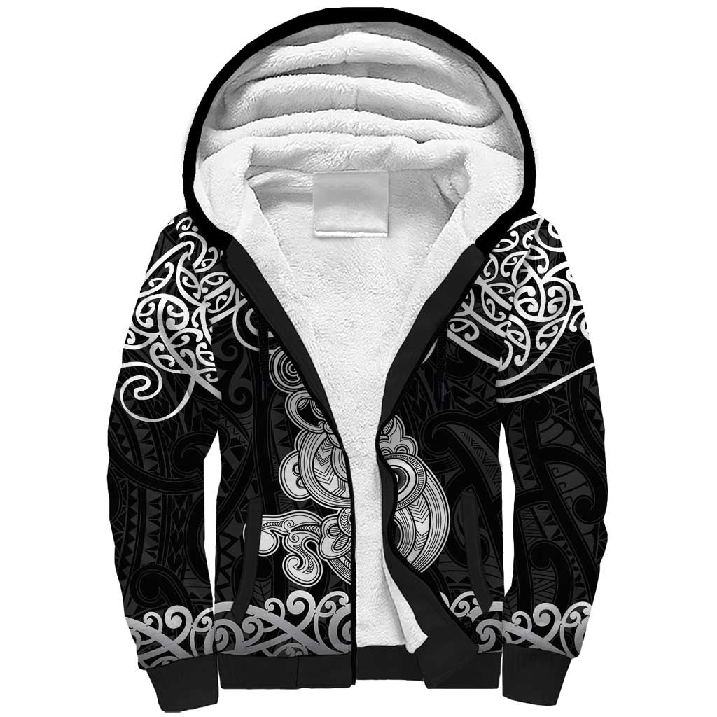 Te Reo Maori Tiki Inspired Art Sherpa Hoodie LT9 Unisex Black - Polynesian Pride