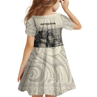 Whanau Maori Language Family Matching Off Shoulder Short Dress and Hawaiian Shirt Te Reo Maori Inspired Art LT9 - Polynesian Pride