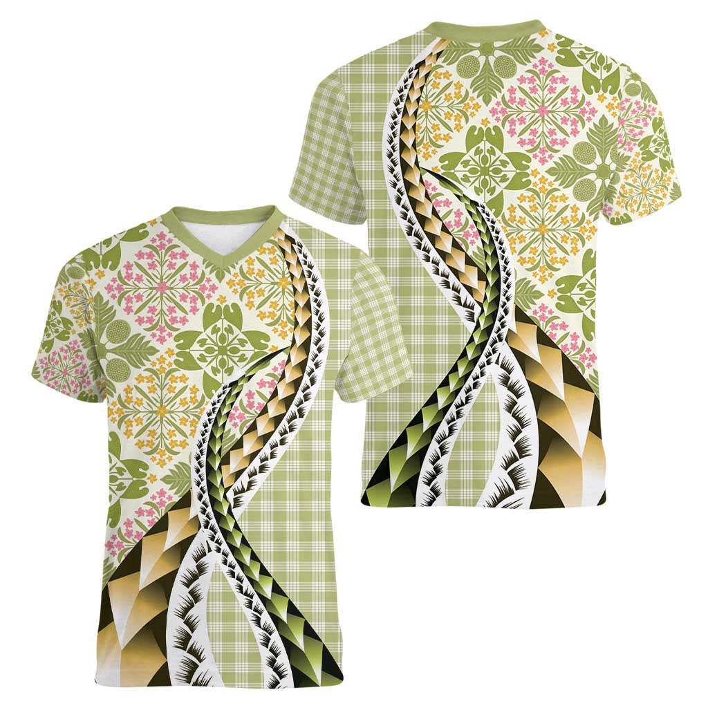 Aloha Vintage Palaka Floral Hawaiian Quilt Women V-Neck T-Shirt Omaomao Motif LT9 - Polynesian Pride