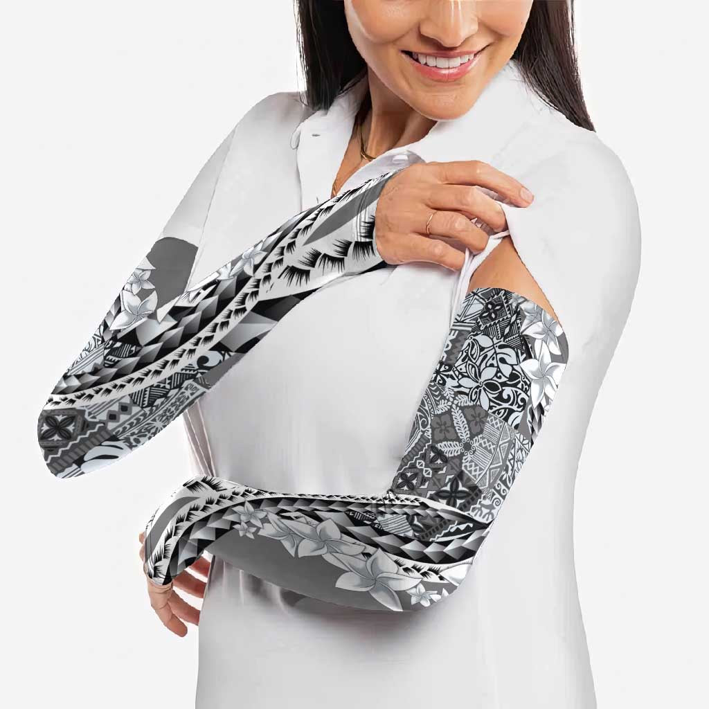Aloha Vintage Plumeria Hawaiian Tapa Pattern Arm Sleeves Gray Hawaiian Tapa Pattern - Polynesian Pride