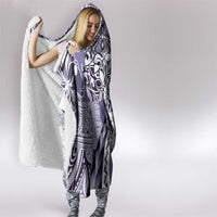 Aloha Vintage Plumeria Hawaiian Tapa Pattern Hooded Blanket Purple Hawaiian Tapa Pattern - Polynesian Pride