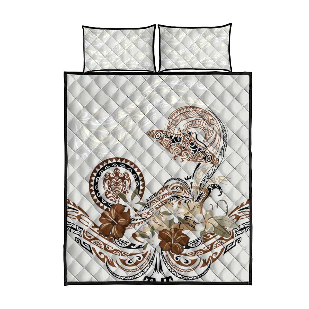 Polynesian Manta Ray Quilt Bed Set Beige Floral Turtle Tattoo - Polynesian Pride