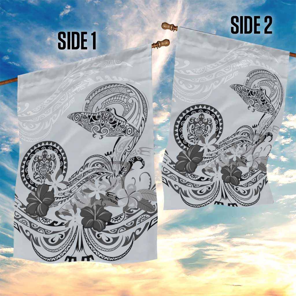 Polynesian Manta Ray Garden Flag Gray Floral Turtle Tattoo - Polynesian Pride
