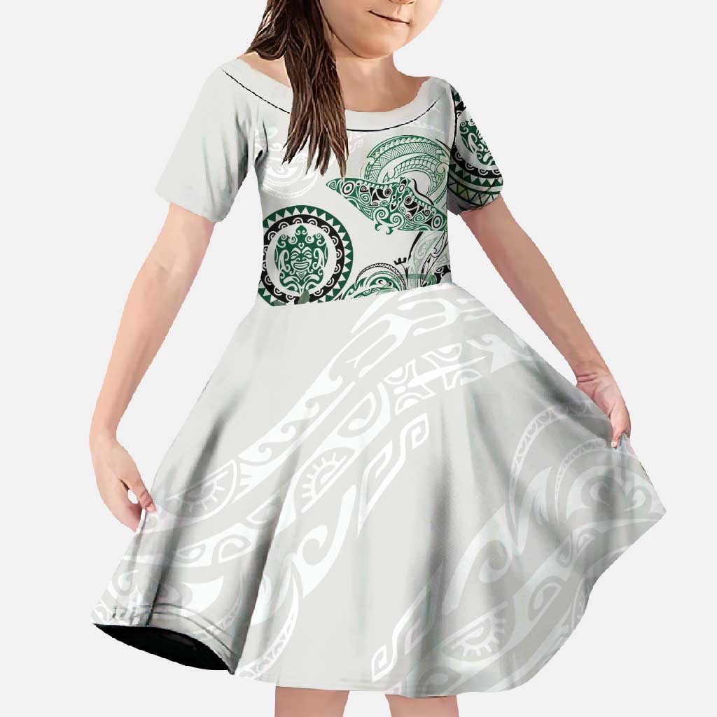 Polynesian Manta Ray Family Matching Summer Maxi Dress and Hawaiian Shirt Green Floral Turtle Tattoo LT9 Daughter's Dress Green - Polynesian Pride