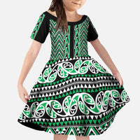 New Zealand Maori Niho Taniwha Family Matching Long Sleeve Bodycon Dress and Hawaiian Shirt Kakariki Mangopare and Puhoro Pattern LT9 Daughter's Dress Green - Polynesian Pride