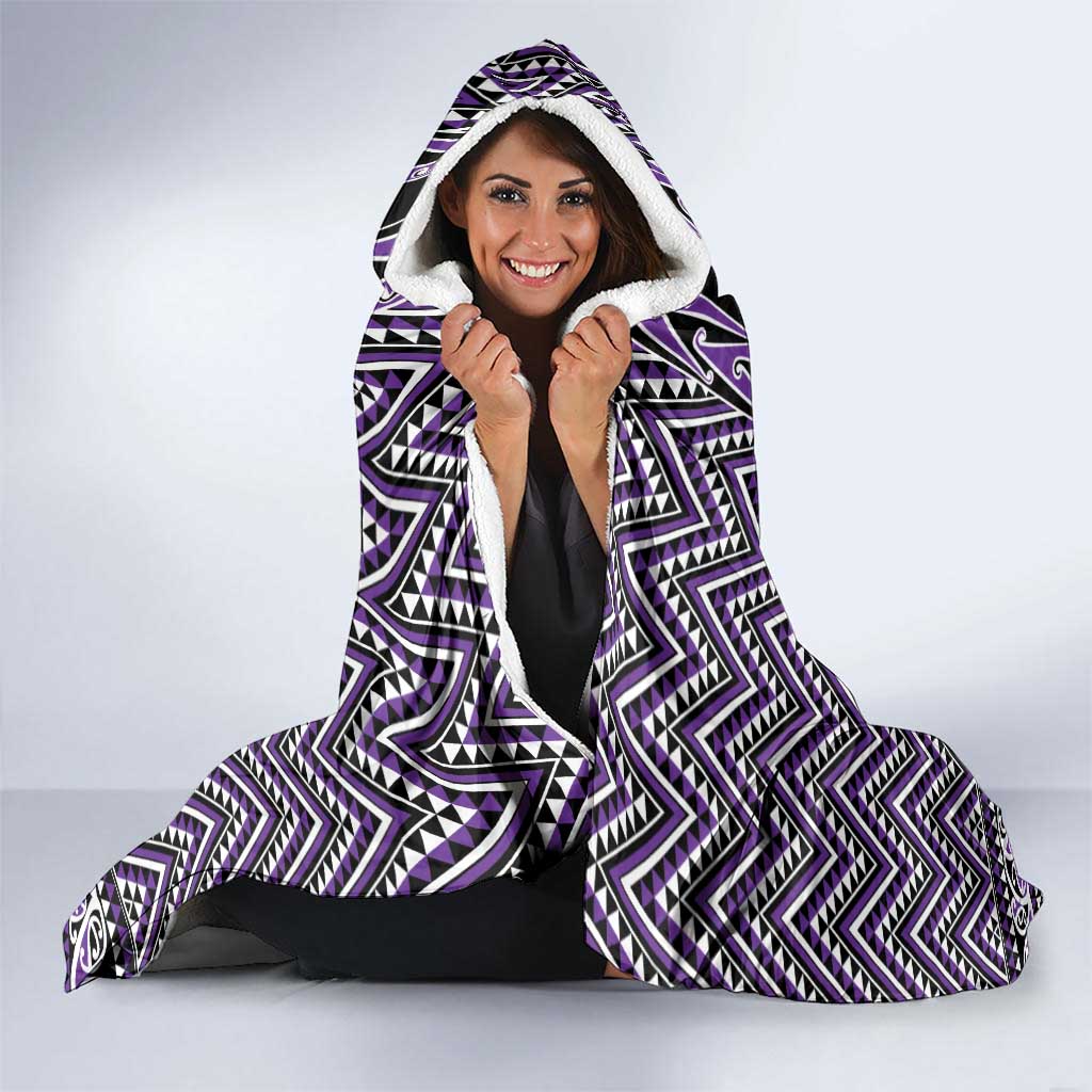 New Zealand Maori Niho Taniwha Hooded Blanket Waiporopo Mangopare and Puhoro Pattern LT9 - Polynesian Pride
