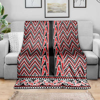 New Zealand Maori Niho Taniwha Blanket Whero Mangopare and Puhoro Pattern