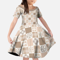 Hawaiian Palaka Quilt Pattern Family Matching Off The Shoulder Long Sleeve Dress and Hawaiian Shirt Hawaii Culture Bird of Paradise Exotic Motif LT9 Daughter's Dress Beige - Polynesian Pride