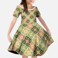 Seamless Pattern Puakenikeni and Kalo Family Matching Off The Shoulder Long Sleeve Dress and Hawaiian Shirt LT9 Daughter's Dress Beige - Polynesian Pride