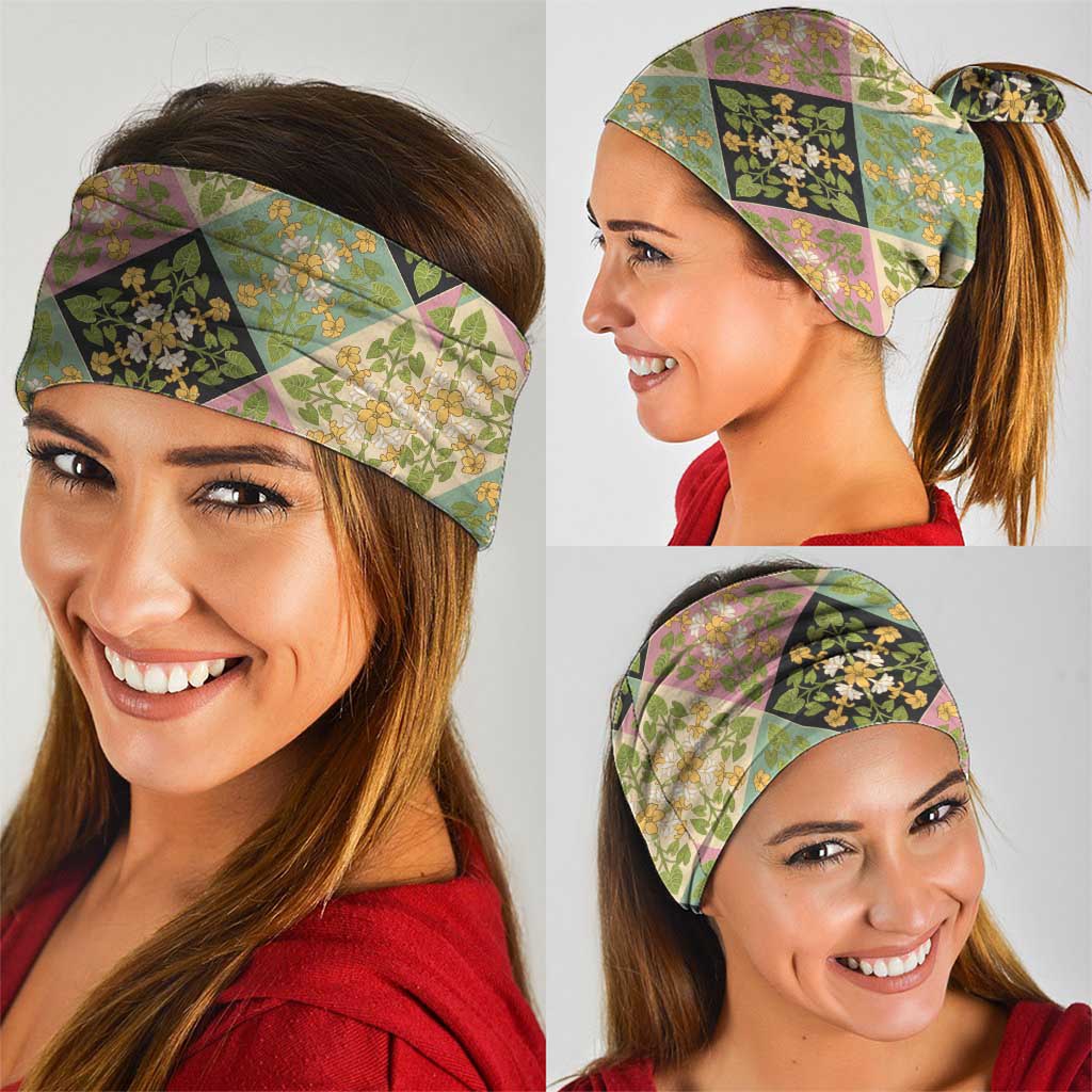Seamless Pattern Puakenikeni and Kalo Neck Gaiter - Polynesian Pride