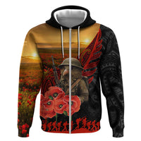 Maori Kiwi Soldier Fern Tattoo ANZAC Day Zip Hoodie Lest We Forget LT9 Zip Hoodie Black - Polynesian Pride