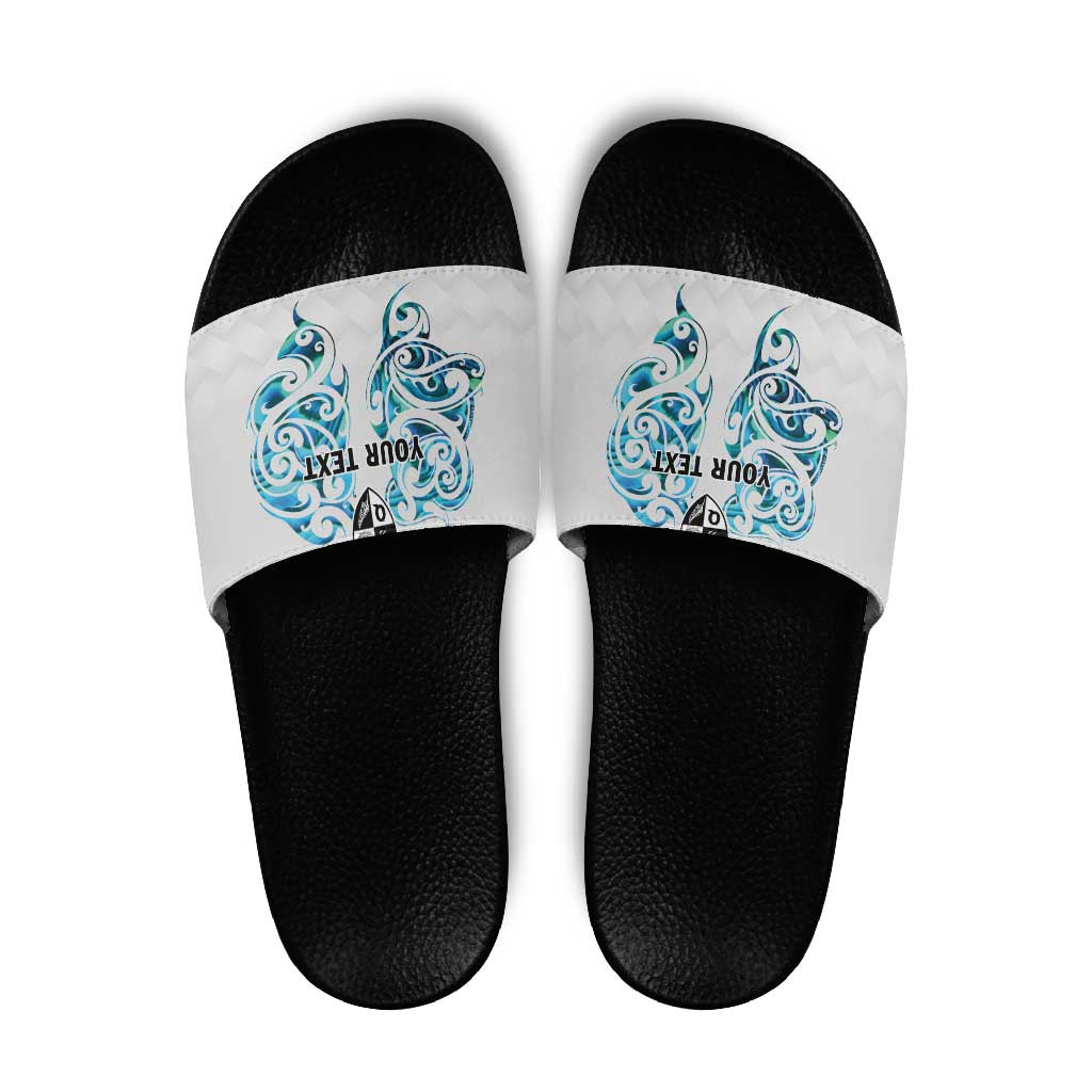 Queensland Maori Kiwi Personalised Slide Sandals Ma Kakariki Papua Shell Maori Tribal Tattoo LT9 White - Polynesian Pride