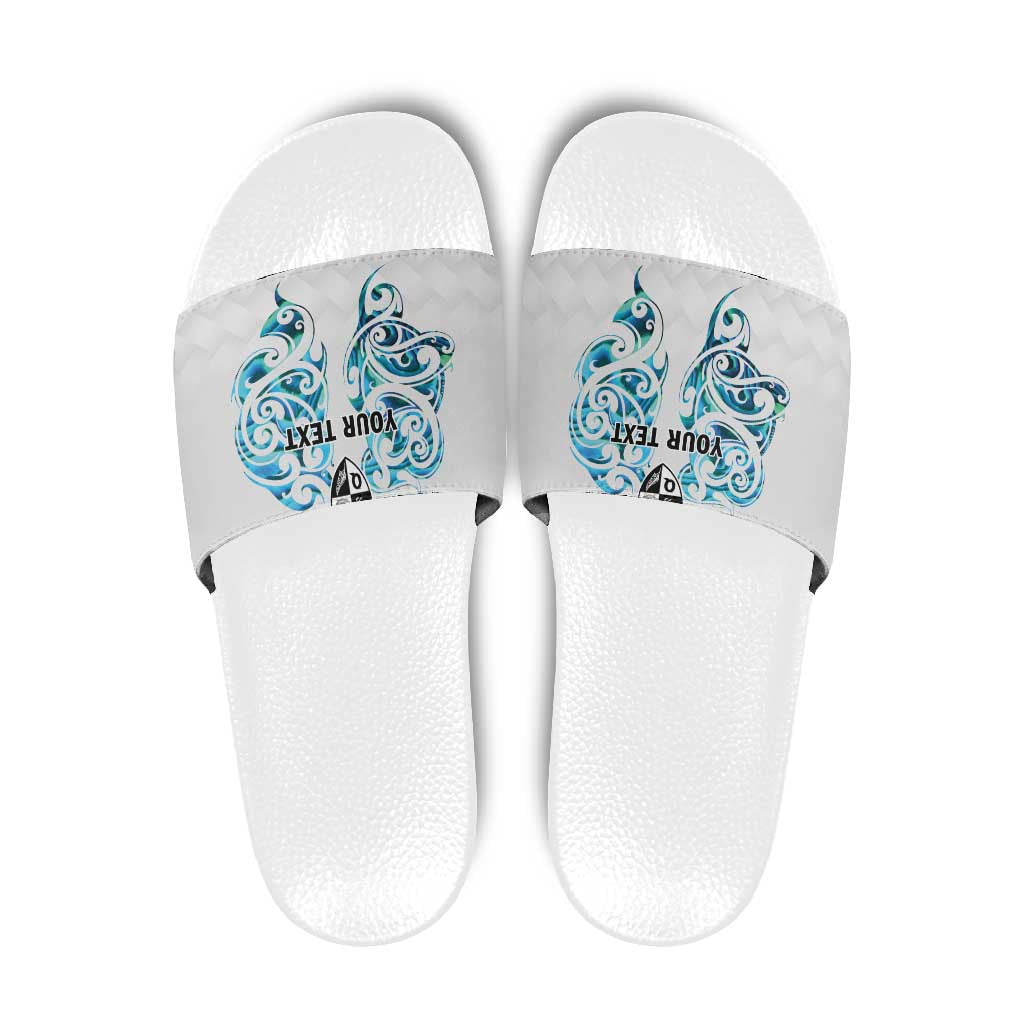 Queensland Maori Kiwi Personalised Slide Sandals Ma Kakariki Papua Shell Maori Tribal Tattoo LT9 White - Polynesian Pride