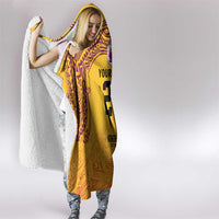 Queensland Papua New Guinea Custom Hooded Blanket All Gold Pacific PNG Tribal Style LT9 - Polynesian Pride