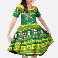 Meri Kiritimiti Cook Islands Christmas Family Matching Off Shoulder Maxi Dress and Hawaiian Shirt Maroro Flying Fish and White Stars LT9 Daughter's Dress Green - Polynesian Pride