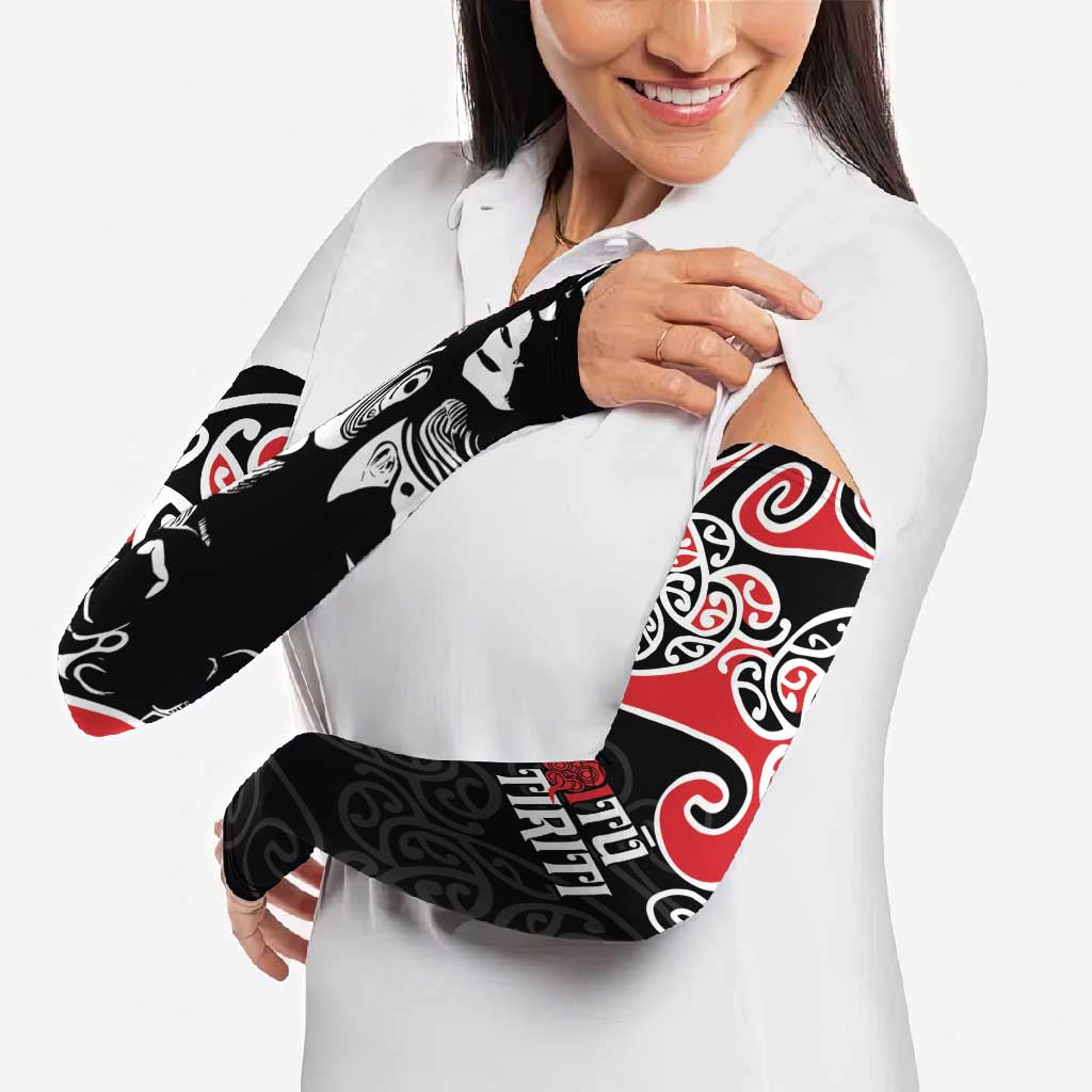 Aotearoa Toitu Te Tiriti Arm Sleeves New Zealand Stand Together Stand Stronger LT9 - Polynesian Pride