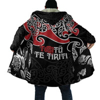 Aotearoa Toitu Te Tiriti Cloak New Zealand Stand Together Stand Stronger LT9 - Polynesian Pride
