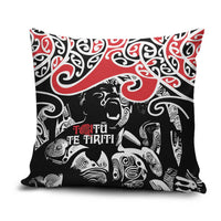 Aotearoa Toitu Te Tiriti Pillow Cover New Zealand Stand Together Stand Stronger LT9 Black - Polynesian Pride