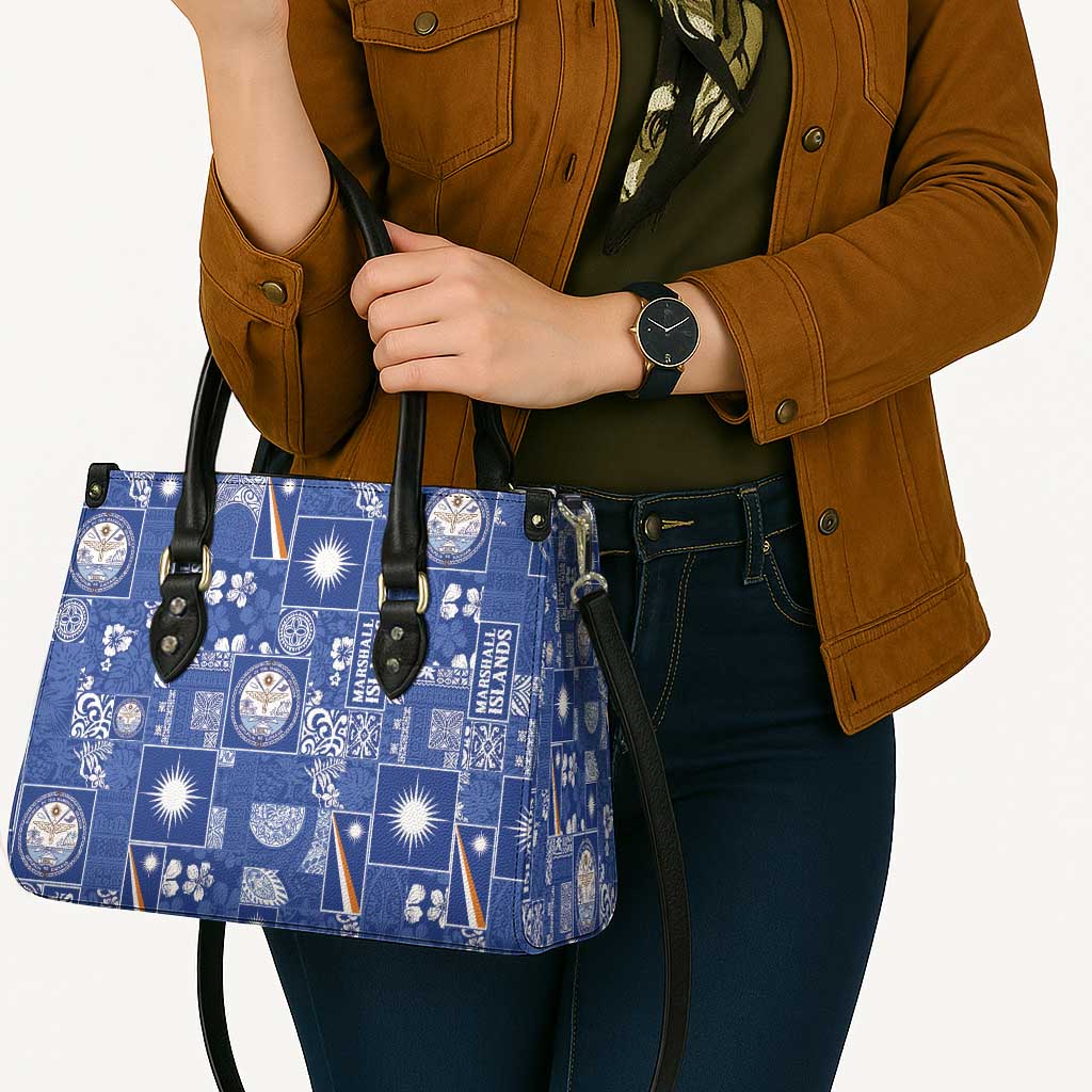 Marshall Islands Merry Christmas Leather Bag Pacific Patchwork Xmas Vibes - Polynesian Pride