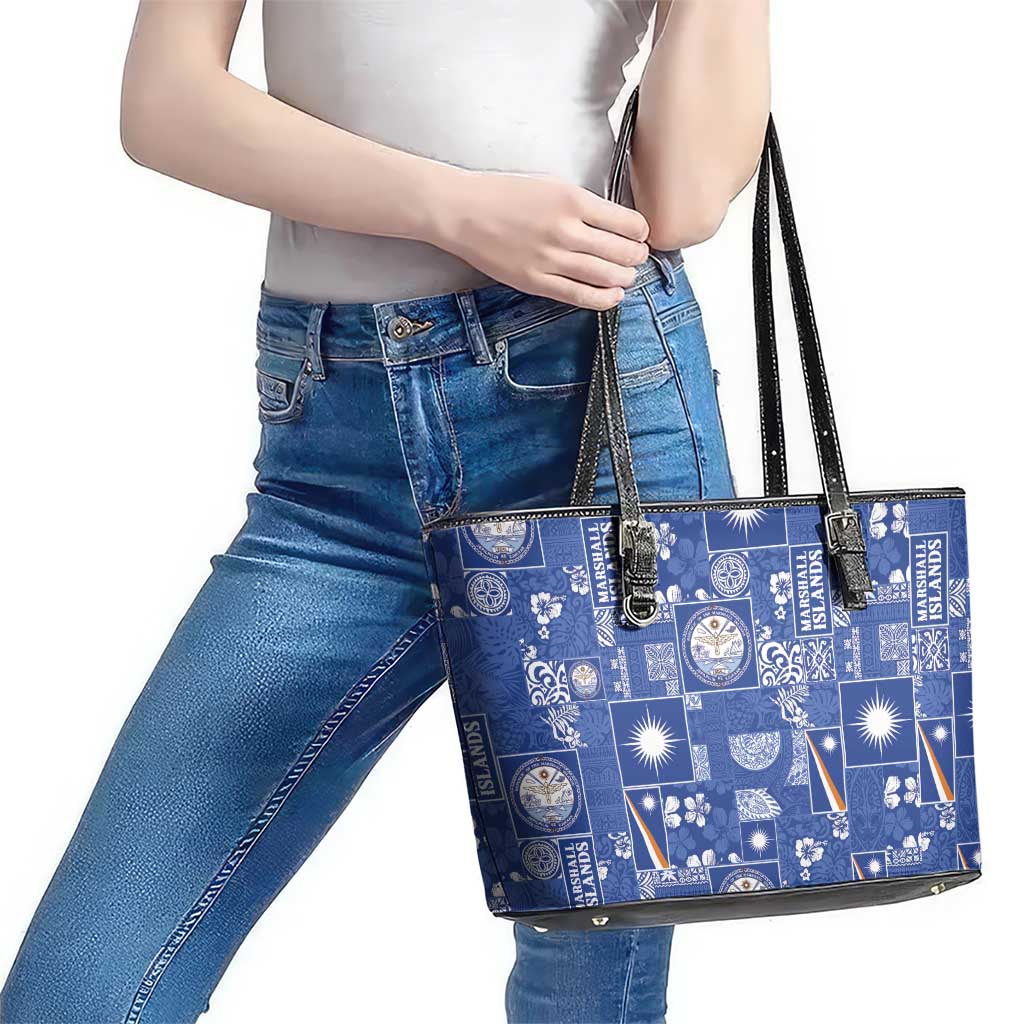 Marshall Islands Merry Christmas Leather Tote Bag Pacific Patchwork Xmas Vibes - Polynesian Pride