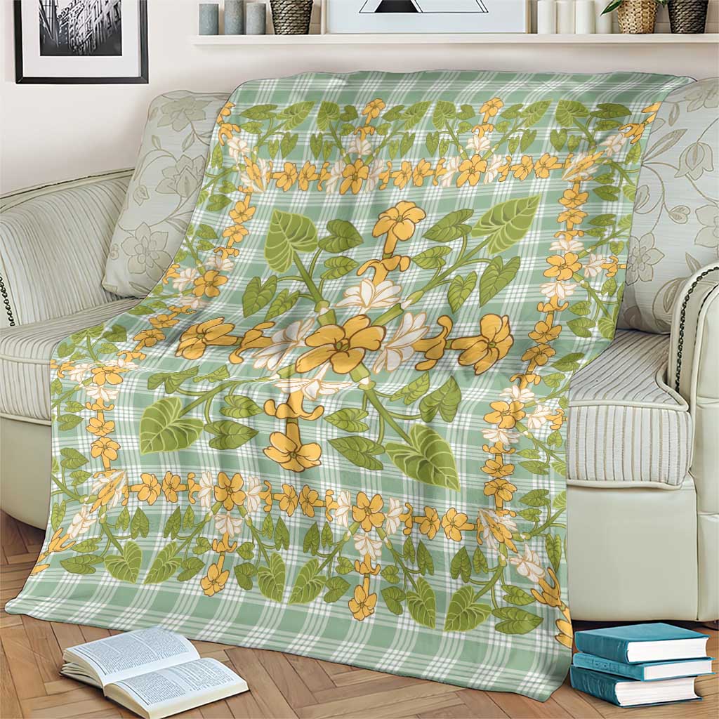 Squares Puakenikeni and Kalo Blanket Turquoise Palaka Hawaiian Quilt Pattern - Polynesian Pride