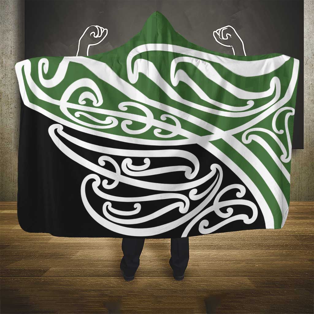 Green Fern New Zealand Kowhai Ngutukak Hooded Blanket LT9 - Polynesian Pride