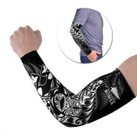 New Zealand Lawn Bowls Custom Arm Sleeves Black Maori Warrior Tribal Silver Fern LT9 Set of 2 Black - Polynesian Pride