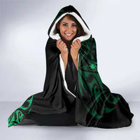 New Zealand Lawn Bowls Hooded Blanket Green Maori Warrior Tribal Silver Fern LT9 - Polynesian Pride
