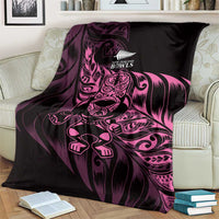 New Zealand Lawn Bowls Blanket Pink Maori Warrior Tribal Silver Fern - Polynesian Pride