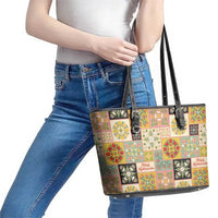 Mele Kalikimaka Hawaii Christmas Leather Tote Bag Melemele Mama Seamless Floral Motif LT9 - Polynesian Pride