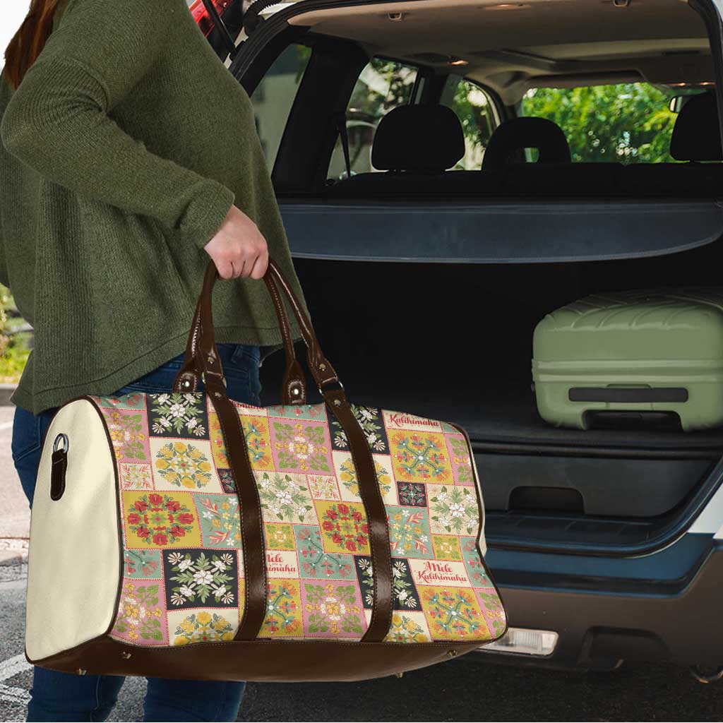 Mele Kalikimaka Hawaii Christmas Travel Bag Melemele Mama Seamless Floral Motif LT9 - Polynesian Pride