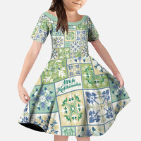 Mele Kalikimaka Hawaii Christmas Family Matching Short Sleeve Bodycon Dress and Hawaiian Shirt Omaomao Seamless Floral Motif LT9 Daughter's Dress Green - Polynesian Pride