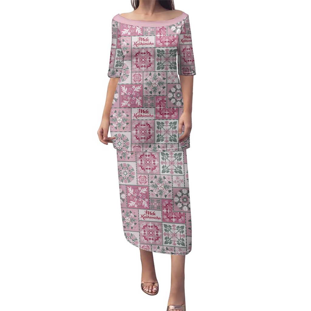 Mele Kalikimaka Hawaii Christmas Family Matching Puletasi and Hawaiian Shirt Akala Seamless Floral Motif LT9 Mom's Dress Pink - Polynesian Pride
