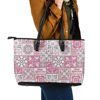 Mele Kalikimaka Hawaii Christmas Leather Tote Bag Akala Seamless Floral Motif - Polynesian Pride