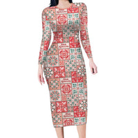 Mele Kalikimaka Hawaii Christmas Family Matching Long Sleeve Bodycon Dress and Hawaiian Shirt Ulaula Seamless Floral Motif LT9 Mom's Dress Red - Polynesian Pride