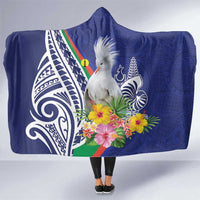 New Caledonia Kagu Bird Hooded Blanket Polynesian Tropical Flowers LT9 One Size Blue - Polynesian Pride
