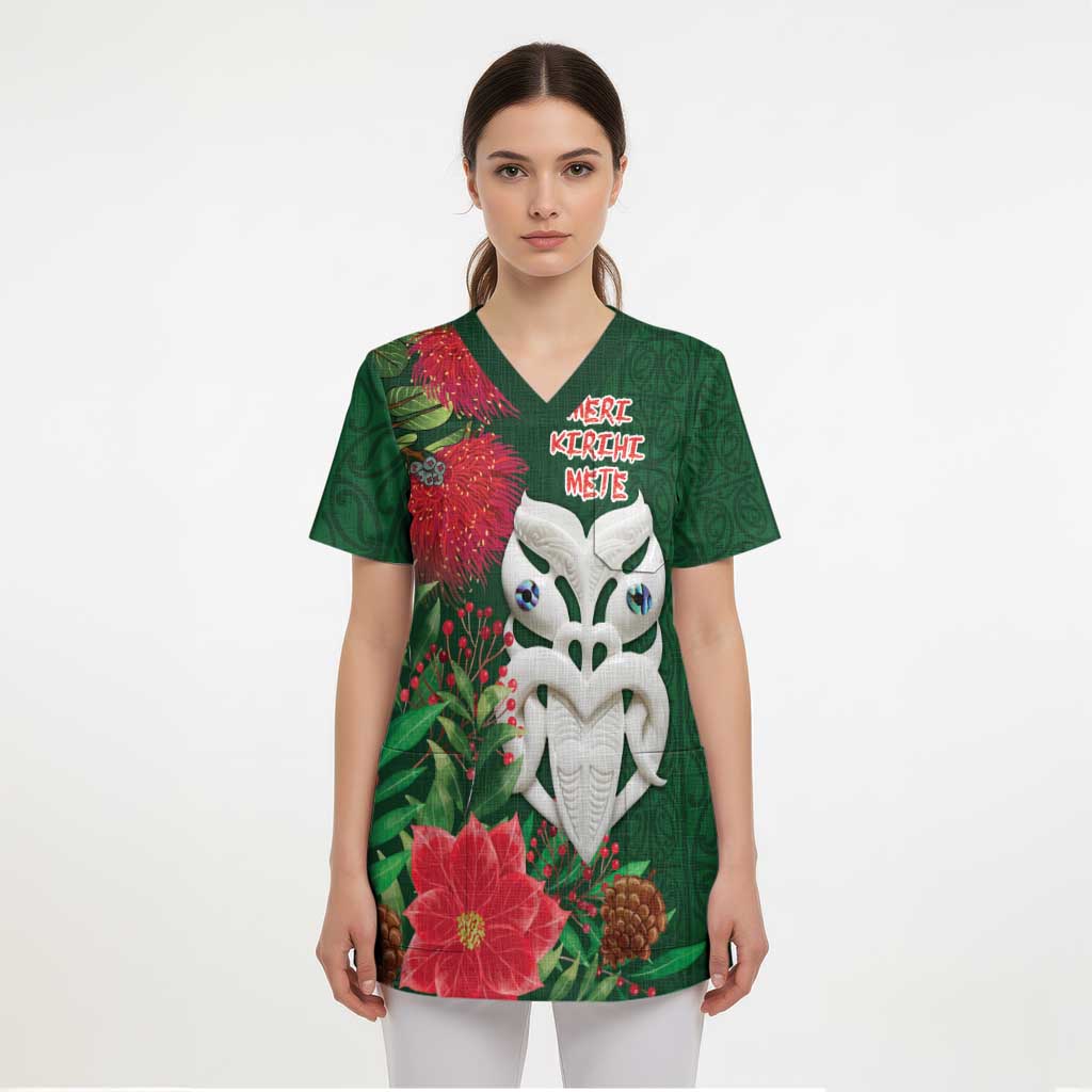 Maori Wheku Meri Kirihimete Personalised Scrub Top All Green Indigenous Maori Motif - Polynesian Pride