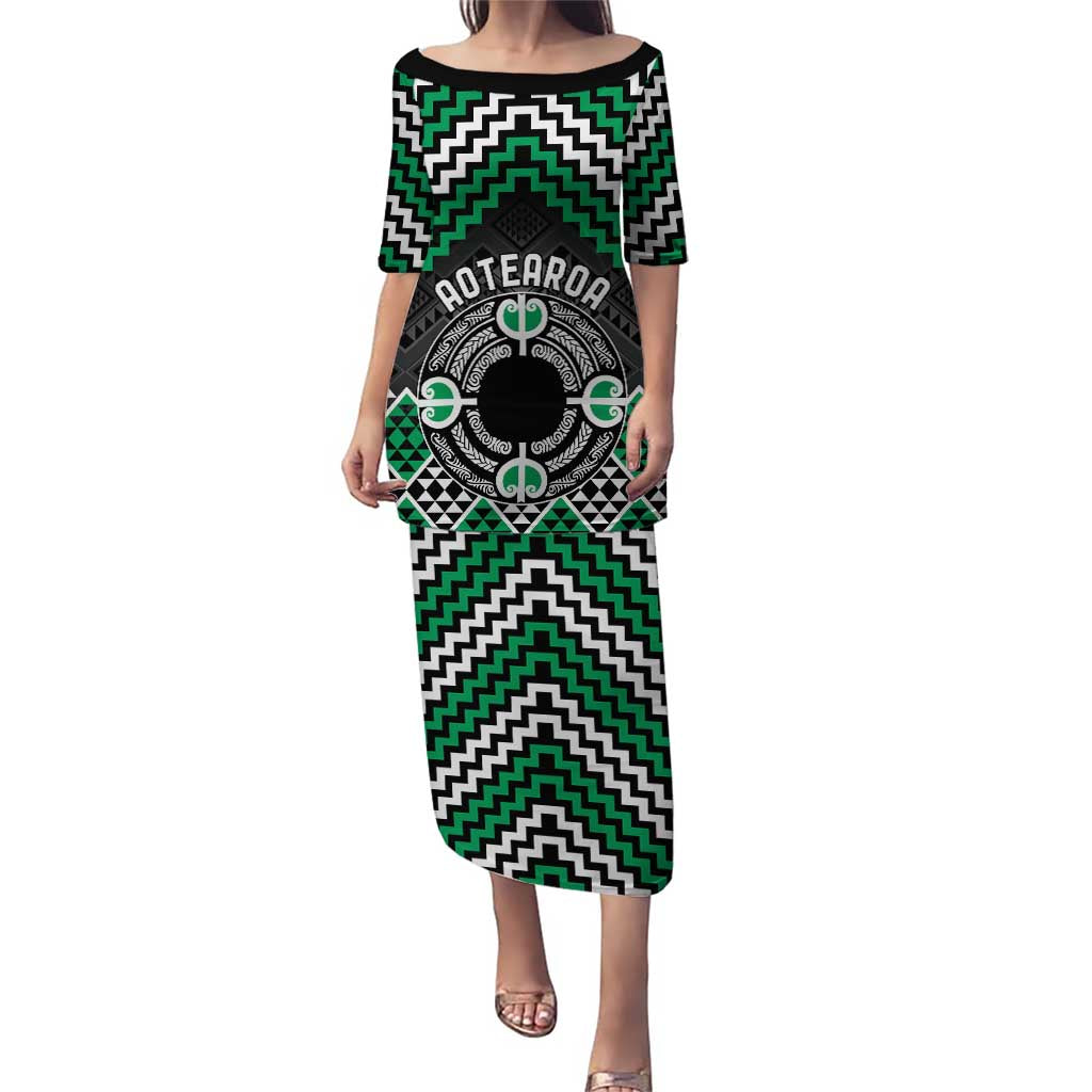 Personalised Aotearoa Niho Taniwha Motif Puletasi Green Style LT9 Long Dress Green - Polynesian Pride