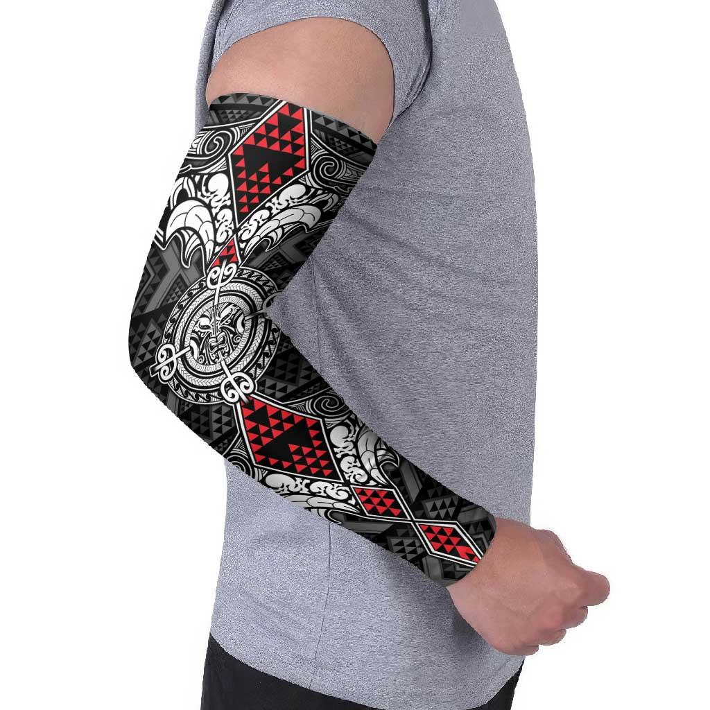 Black Aotearoa Taniko Motif Arm Sleeves Vintage Maori New Zealand Tribal Art Pattern LT9 - Polynesian Pride