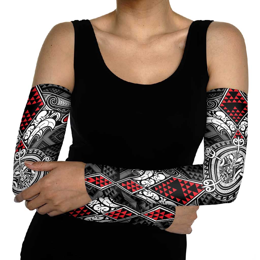 Black Aotearoa Taniko Motif Arm Sleeves Vintage Maori New Zealand Tribal Art Pattern LT9 - Polynesian Pride