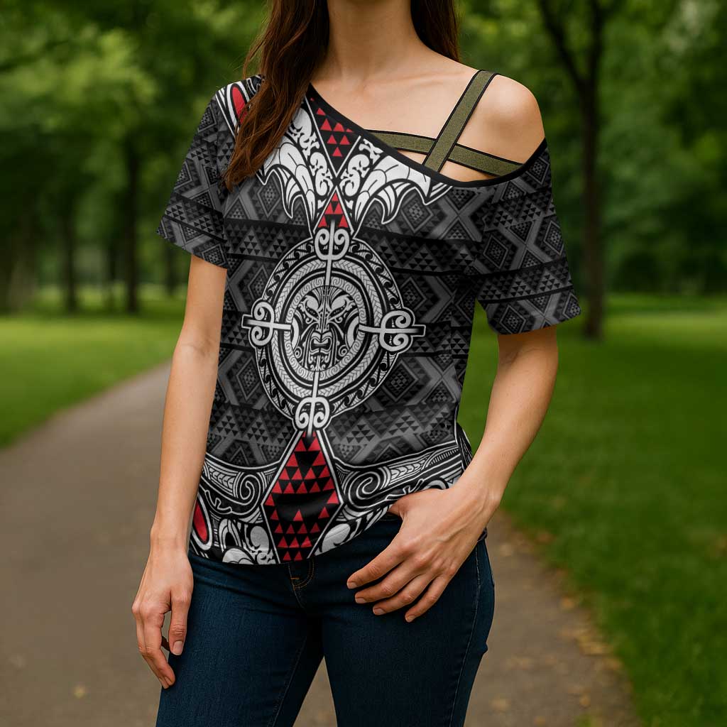 Black Aotearoa Taniko Motif Cross Shoulder Shirt Vintage Maori New Zealand Tribal Art Pattern LT9 - Polynesian Pride