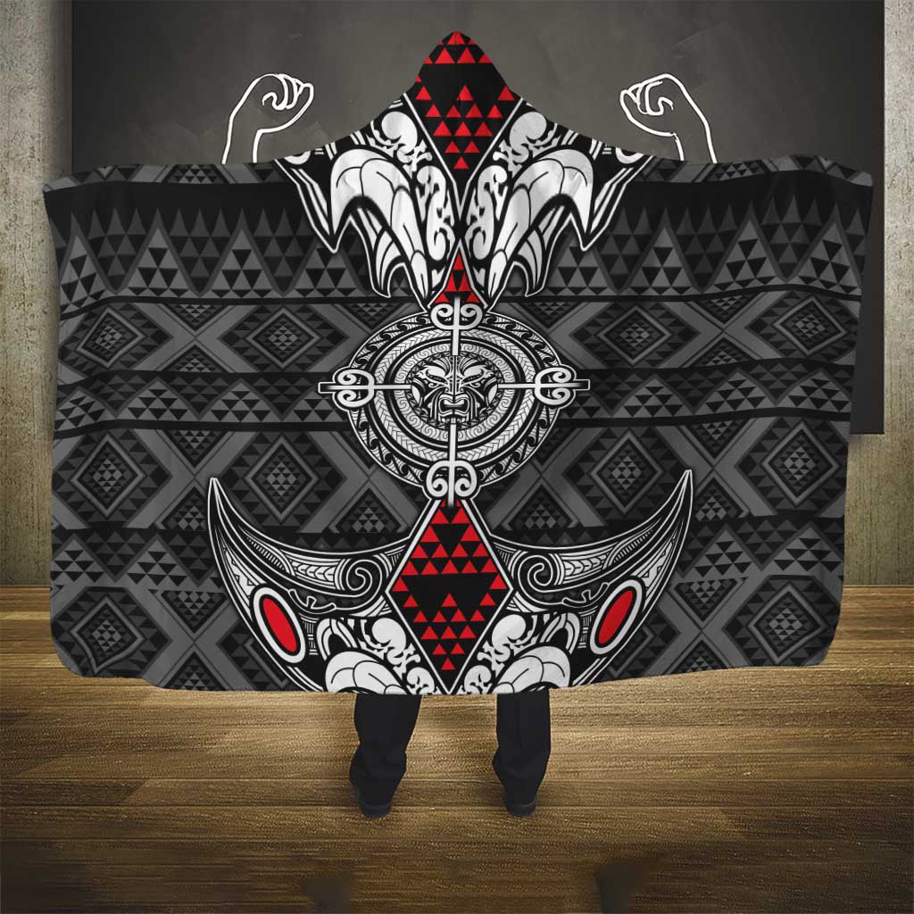 Black Aotearoa Taniko Motif Hooded Blanket Vintage Maori New Zealand Tribal Art Pattern LT9 - Polynesian Pride