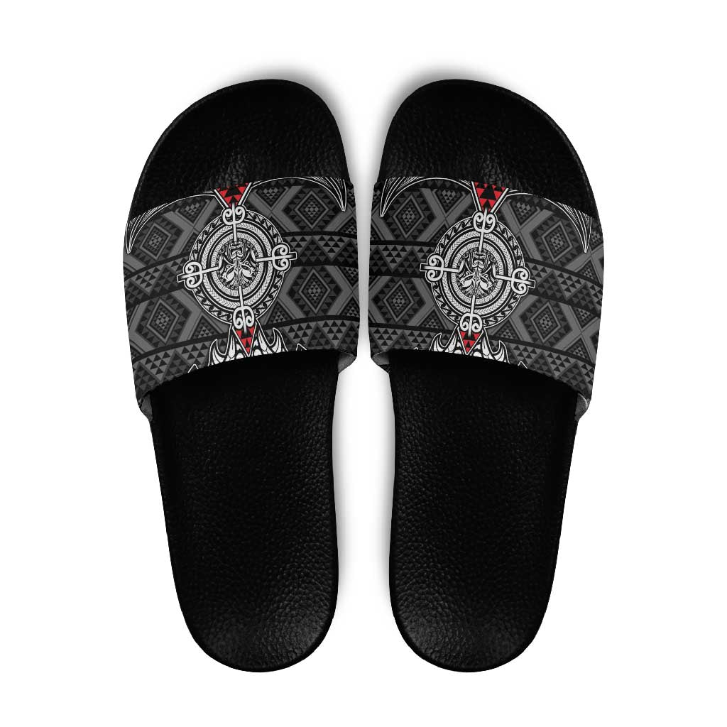 Black Aotearoa Taniko Motif Slide Sandals Vintage Maori New Zealand Tribal Art Pattern LT9 Black - Polynesian Pride