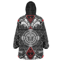 Black Aotearoa Tanilo Motif Wearable Blanket Hoodie Vintage Maori New Zealand Tribal Art Pattern LT9 - Polynesian Pride