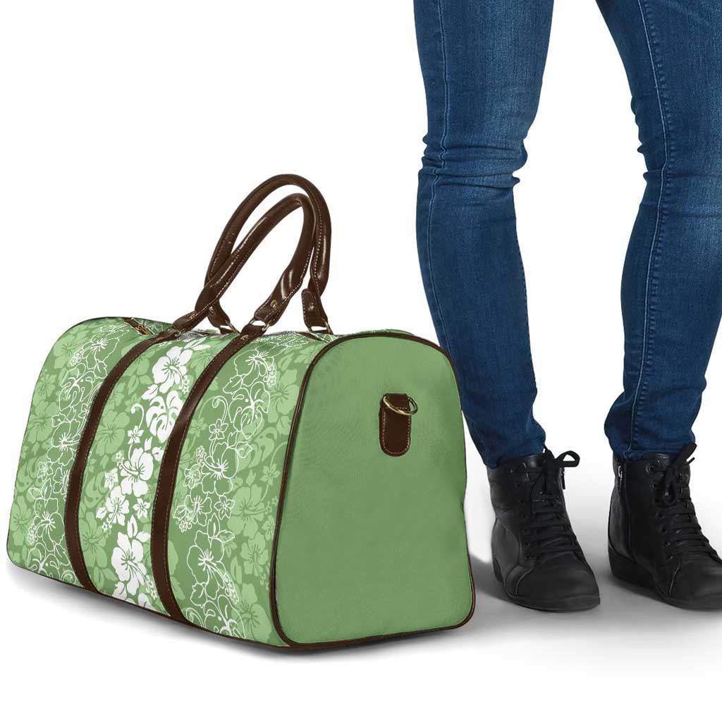 Hawaiian Lei Day Travel Bag Green Hibiscus Flowers Lei Art - Polynesian Pride